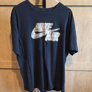 (J51) Mens Sz XXL Nike Air Black Tee with Silver Logo